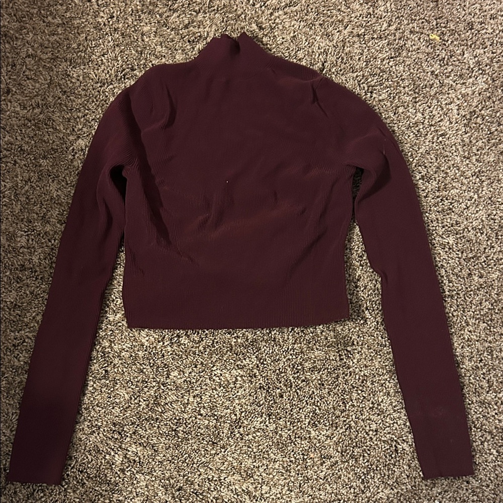 lululemon athletica Burgundy Long Sleeve Crop Top